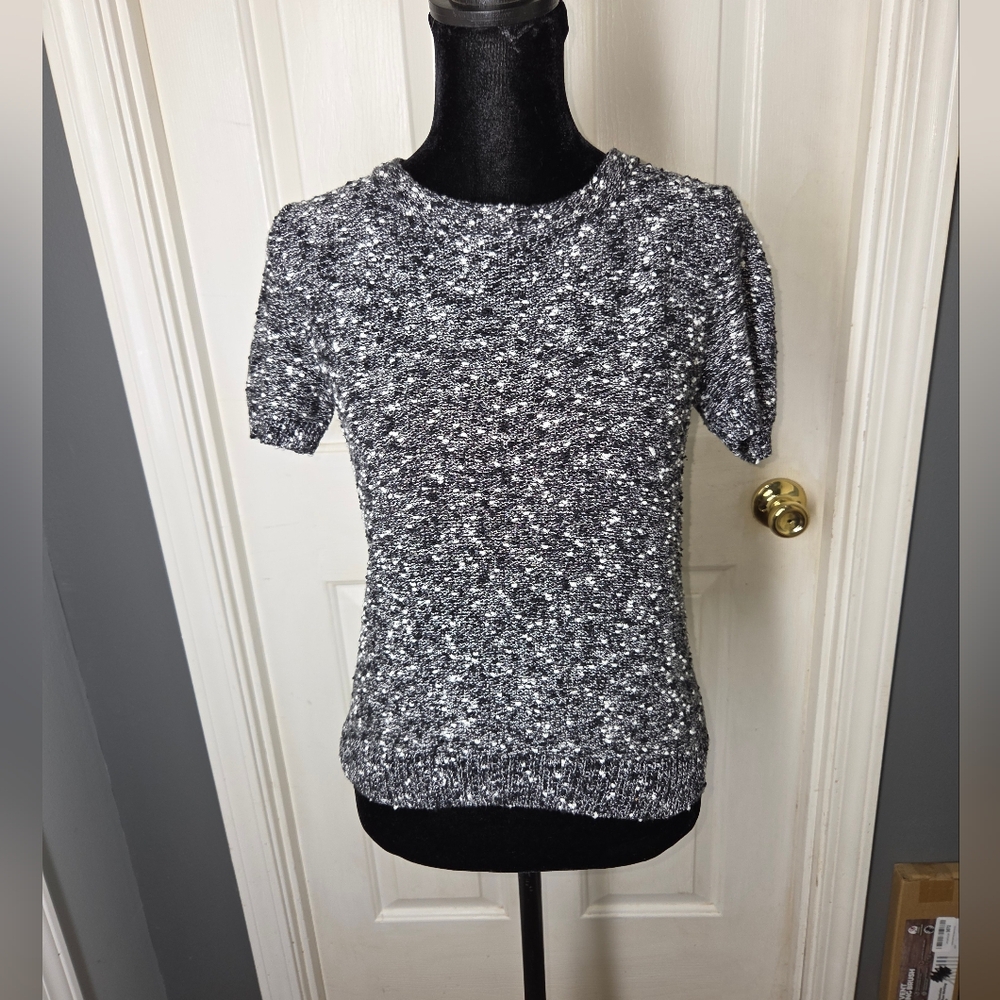 Ann Taylor Women's Black and White Knit Top Size XSP